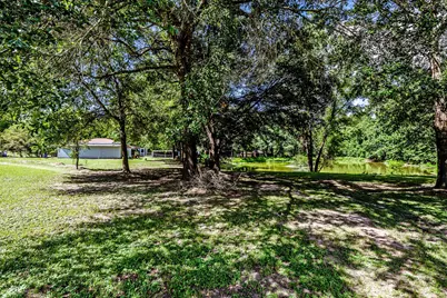 2217 Shannon Drive, Huntsville, TX 77320 - Photo 35