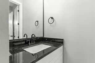 210 Hogan Ln, Hempstead, TX 77445 - Photo 25