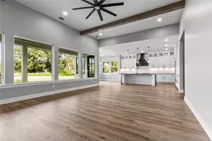 210 Hogan Ln, Hempstead, TX 77445 - Photo 5