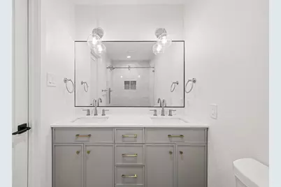 2 Kittiwake Court, The Woodlands, TX 77380 - Photo 29