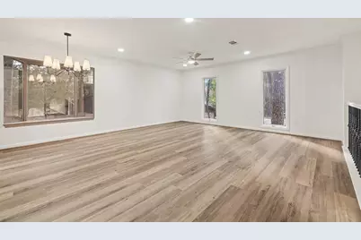 2 Kittiwake Court, The Woodlands, TX 77380 - Photo 19