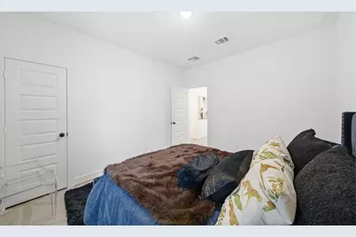1352 W 24th Street, Houston, TX 77008 - Photo 13