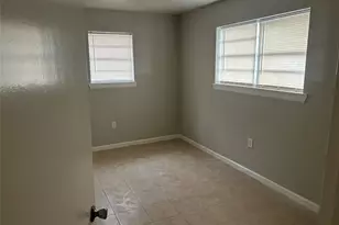3333 Linn St, Houston, TX 77026 - Photo 3