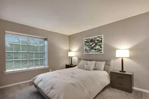4401 Glenview Ct, North Richland Hills, TX 76180 - Photo 3