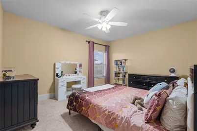 1805 Sterling Creek Drive, Friendswood, TX 77546 - Photo 31