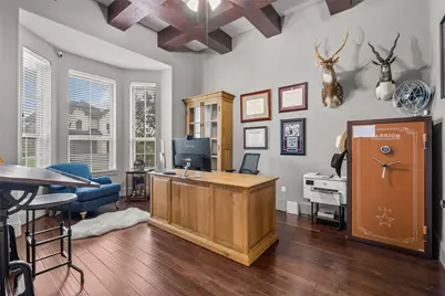 1805 Sterling Creek Drive, Friendswood, TX 77546 - Photo 5