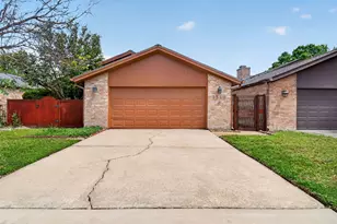 7710 Green Lawn Dr, Houston, TX 77088 - Photo 1