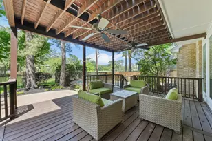 2023 Forest Garden Dr, Kingwood, TX 77345 - Photo 37