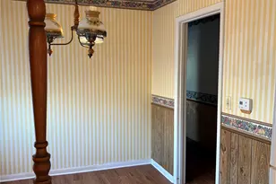 984 N Monroe St, La Grange, TX 78945 - Photo 15