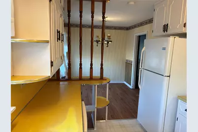 984 N Monroe Street, La Grange, TX 78945 - Photo 9