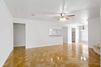 10126 Sageaspen Lane, Houston, TX 77089 - Photo 11