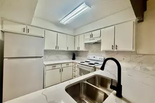12922 Wirevine Ln, Houston, TX 77072 - Photo 7