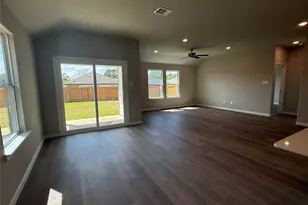 12007 Curlin Dr, Willis, TX 77318 - Photo 5