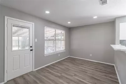 10014 Quiet Hill Road, La Porte, TX 77571 - Photo 11
