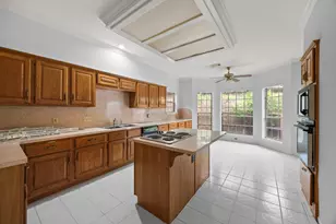 4215 Valley Glade Dr, Houston, TX 77345 - Photo 9