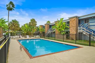 100 Market St, Galveston, TX 77550 - Photo 9