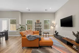 413 Stonework Oaks Lane, Houston, TX 77076 - Photo 15