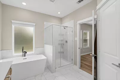 413 Stonework Oaks Lane, Houston, TX 77076 - Photo 33