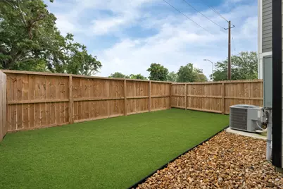 413 Stonework Oaks Lane, Houston, TX 77076 - Photo 41
