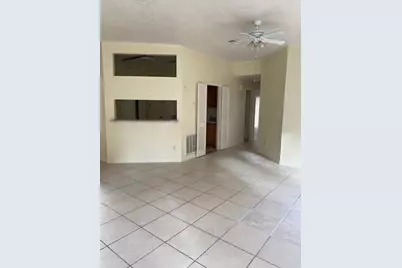 11806 Plumpoint Drive, Houston, TX 77099 - Photo 5