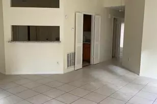 11806 Plumpoint Dr, Houston, TX 77099 - Photo 5