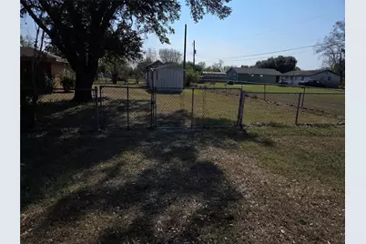 1305 2nd Street, Hempstead, TX 77445 - Photo 25