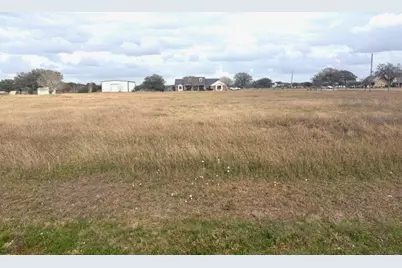 193 Kayla Lane, El Campo, TX 77437 - Photo 43