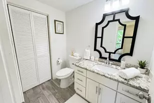 1881 Bering Dr, Houston, TX 77057 - Photo 9