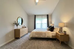 1881 Bering Dr, Houston, TX 77057 - Photo 15