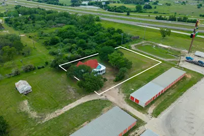501 Mish Mash Mall Lane, Schulenburg, TX 78956 - Photo 3