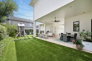 3615 Overbrook Ln, Houston, TX 77027 - Photo 5