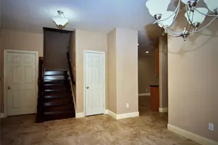 8911 Silent Willow Ln, Sugar Land, TX 77479 - Photo 17