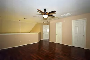 8911 Silent Willow Ln, Sugar Land, TX 77479 - Photo 19
