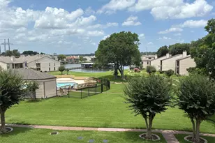 211 D Lakeview Terrace, Conroe, TX 77356 - Photo 1