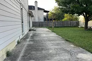 9304 Pine Village, San Antonio, TX 78250 - Photo 25