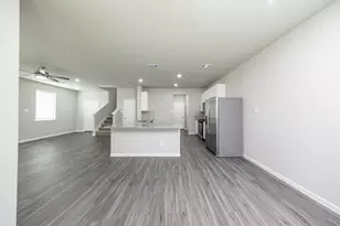 3793 Alexus Dr, Conroe, TX 77301 - Photo 7