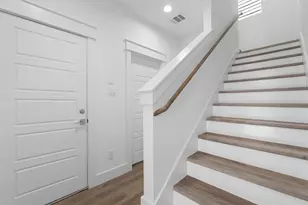 513 Schweikhardt St, Houston, TX 77020 - Photo 9