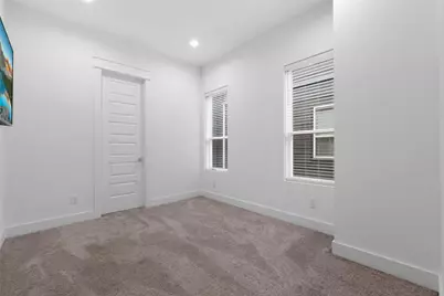 513 Schweikhardt Street, Houston, TX 77020 - Photo 27