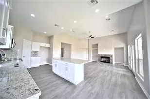 12328 N Chestnut Hls Dr, Conroe, TX 77303 - Photo 13