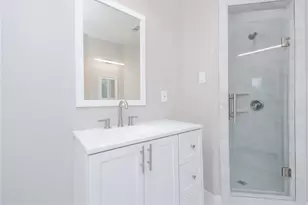 12328 N Chestnut Hls Dr, Conroe, TX 77303 - Photo 23