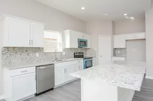 12328 N Chestnut Hls Dr, Conroe, TX 77303 - Photo 15
