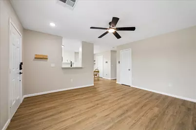 2617 29th Avenue N, Texas City, TX 77590 - Photo 3