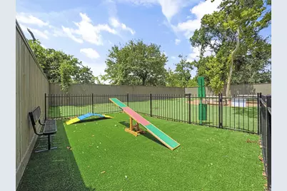 2410 Vaughn Street #E, Houston, TX 77093 - Photo 31