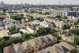 1316 Studer St, Houston, TX 77007 - Photo 41