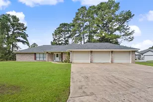 20 Shallow Spgs, Trinity, TX 75862 - Photo 1
