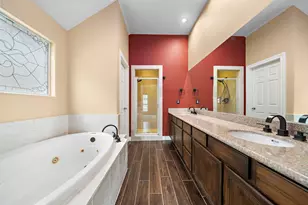 2927 Clinton Dr, Houston, TX 77020 - Photo 15