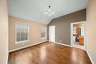 2927 Clinton Dr, Houston, TX 77020 - Photo 11