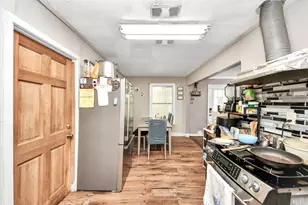 205 W Bird Rd, Pasadena, TX 77502 - Photo 5