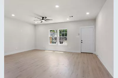 1101 Wooding Street, Houston, TX 77011 - Photo 3