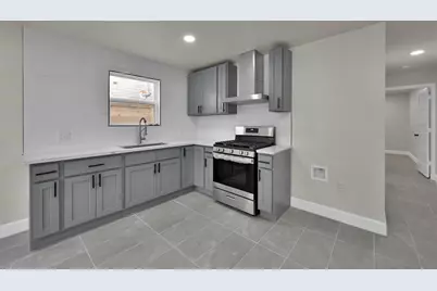 2304 Chapman Street #3, Houston, TX 77009 - Photo 5
